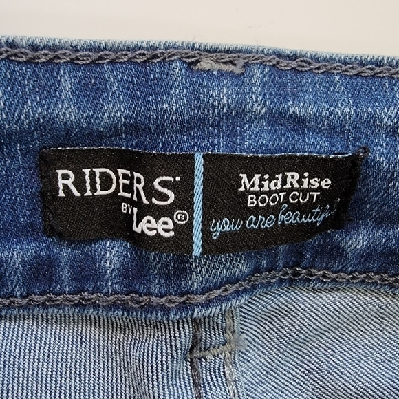 Lee Riders Midrise Medium Wash Boot Jeans Size 12P - Picture 7 of 12